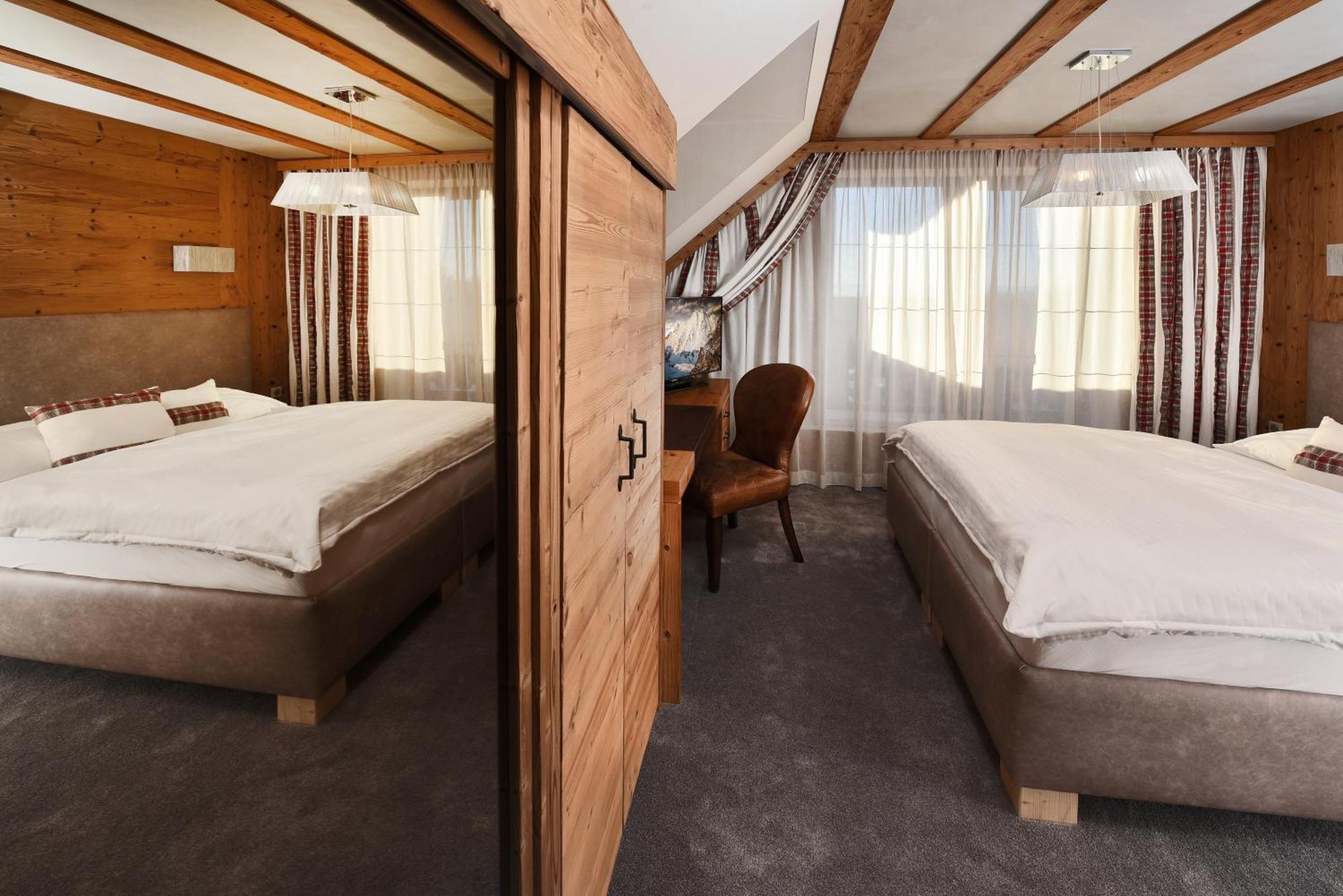 Aplend Hotel Kukucka Tatranská Lomnica Exteriör bild