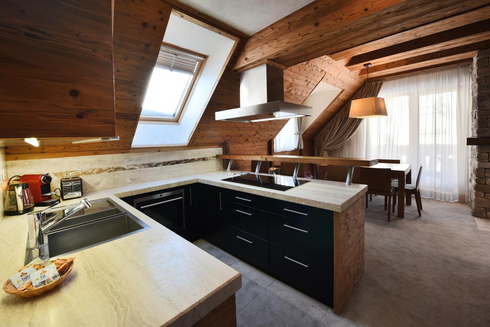 Aplend Hotel Kukucka Tatranská Lomnica Exteriör bild